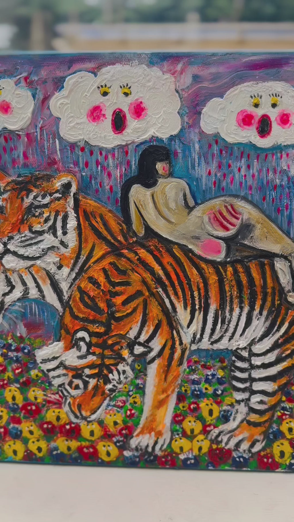 Tigre à trois têtes